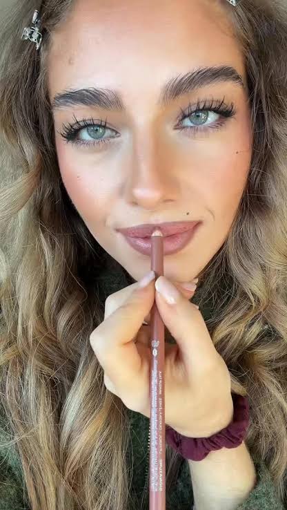 Morphe Oral Flirtation Lip Liner Makeup Talk