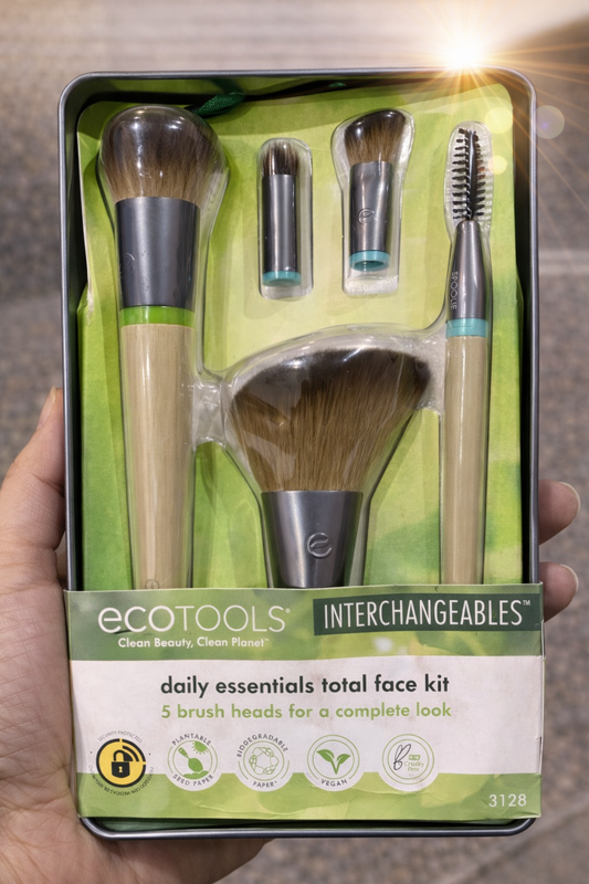 Eco Tools Interchangeables Daily Essential Total Face Kit of Brushes