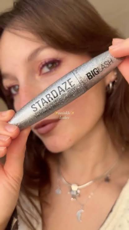 Makeup Revolution Big Lash Star Daze Mascara