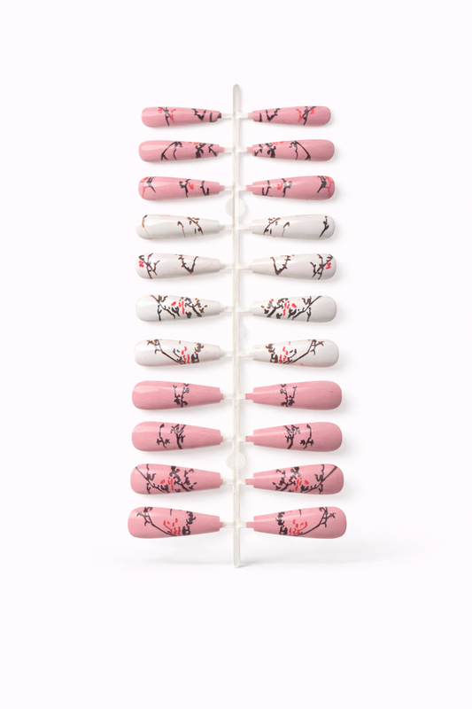 Nails Strip