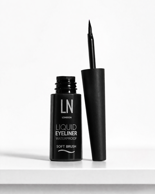 LN Liquid Eyeliner ( scratchy packaging)