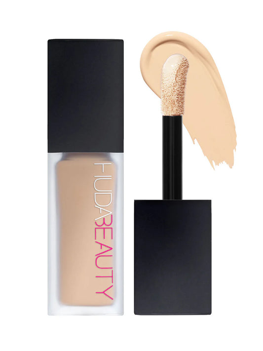 Huda Beauty Faux Filter Luminous Glow Matte Concealer