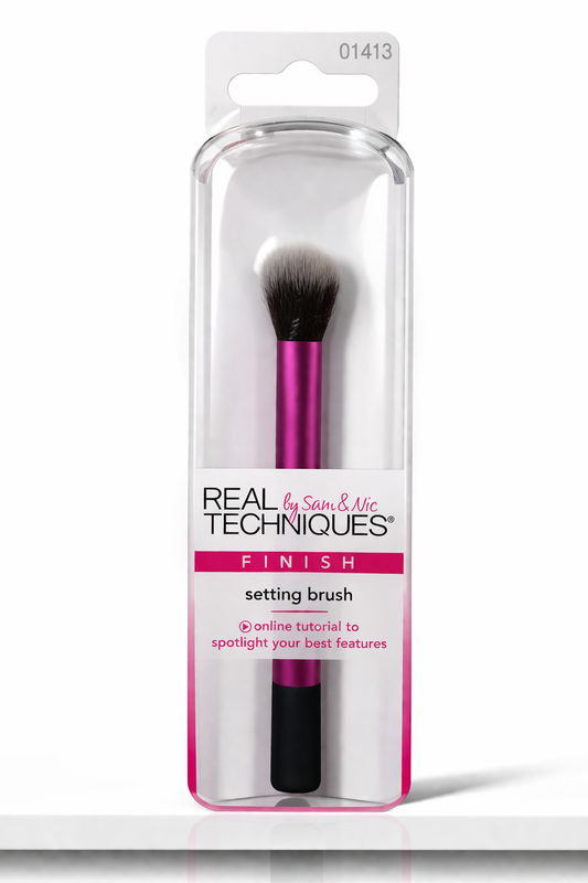 Real Technique by Sam & Nic Setting Brush ( scratchy packing)
